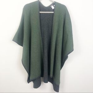 KERISMA | Reversible Green & Gray Cape